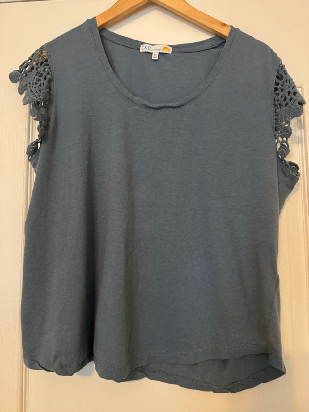 C&C California Slate Blue Crochet Cap Sleeve Tank Top